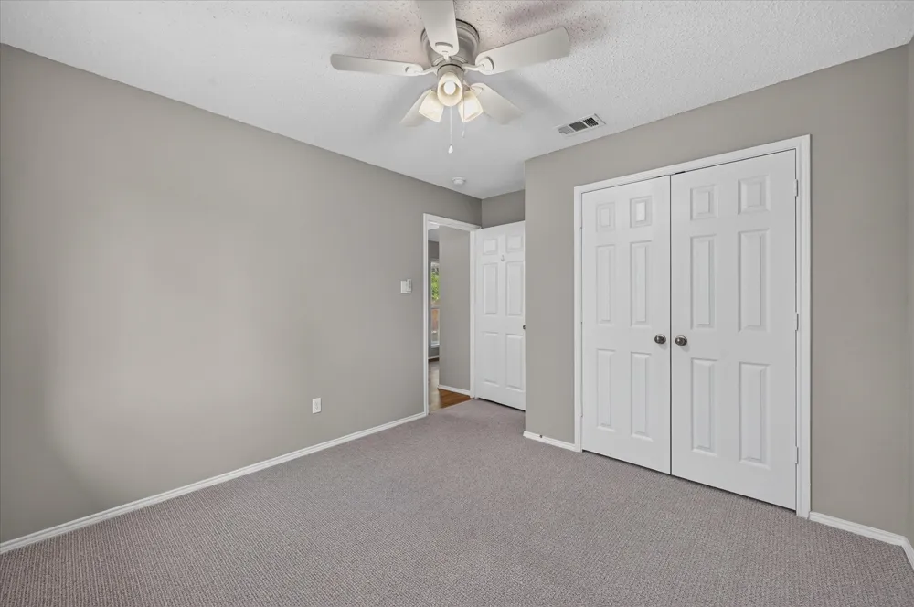 912 Cole Avenue Denton, TX 76208