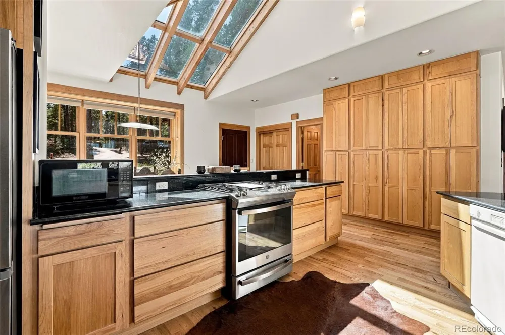 57 Aspen Way Nederland, CO 80466