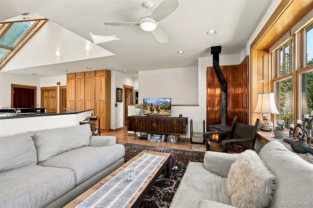 57 Aspen Way Nederland, CO 80466