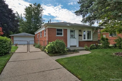25117 Ann Arbor Trail