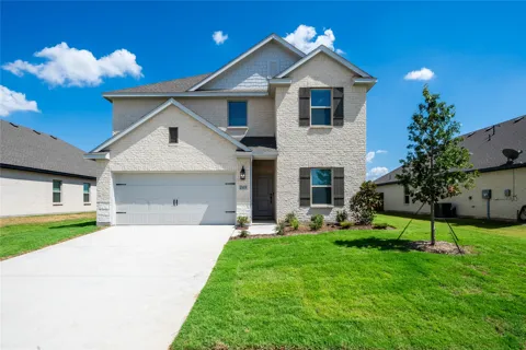 2109 Maple Ridge Drive