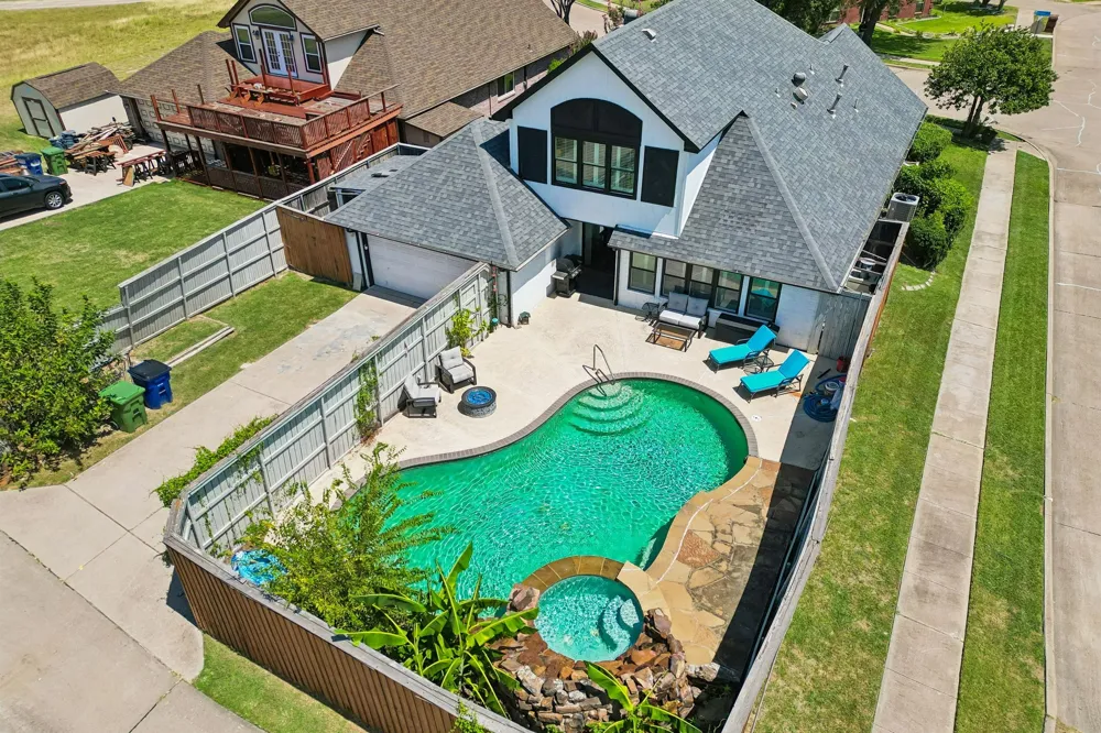 4093 Brazos Drive Carrollton, TX 75007