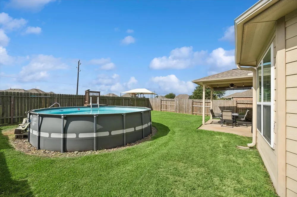 9961 Daisy Field Lane Brookshire, TX 77423