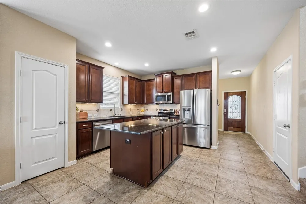 9961 Daisy Field Lane Brookshire, TX 77423