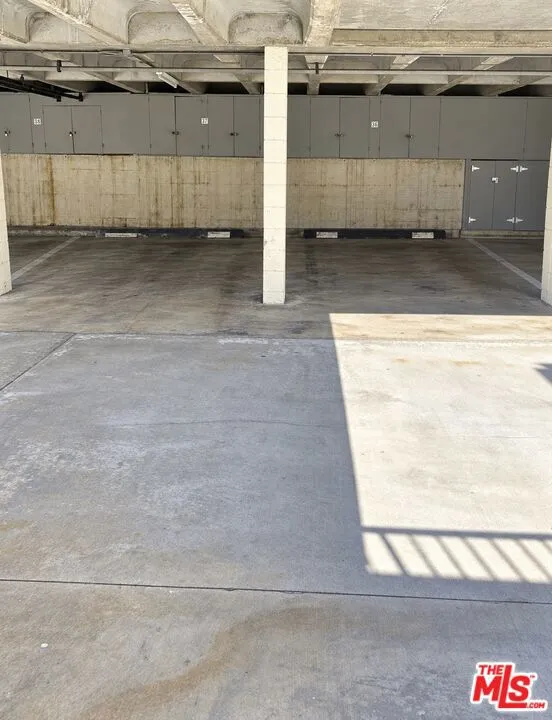 5951 Canterbury Drive #14 Culver City, CA 90230