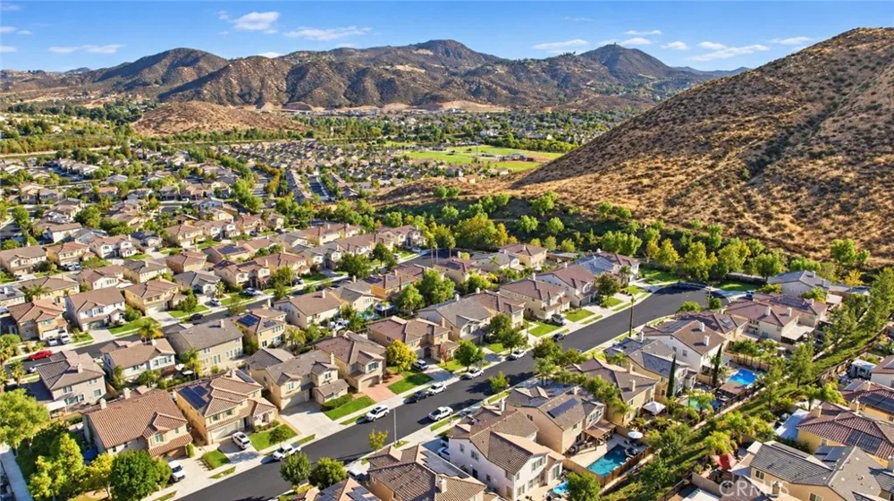 35426 Coyote Creek Court Lake Elsinore, CA 92532