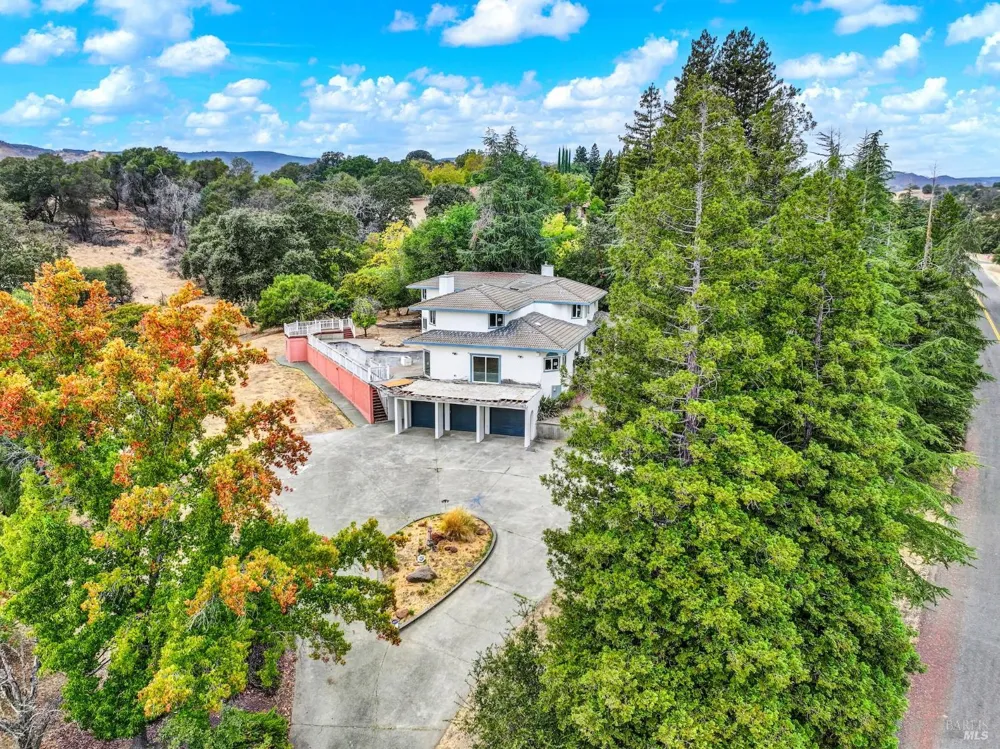 3966 Rustic Lane Vacaville, CA 95688