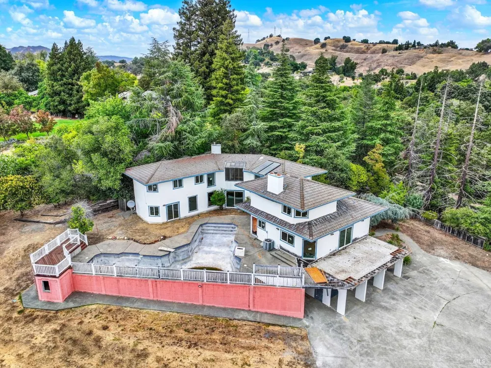 3966 Rustic Lane Vacaville, CA 95688