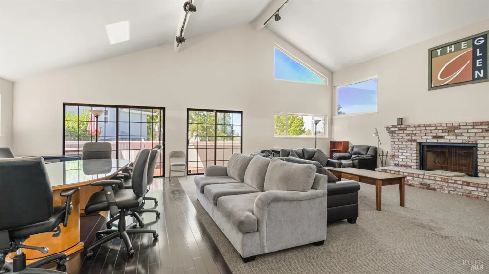 1889 Chantilly Lane Hayward, CA 94541
