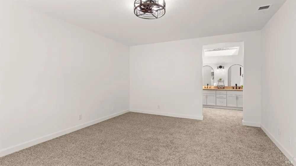 1889 Chantilly Lane Hayward, CA 94541