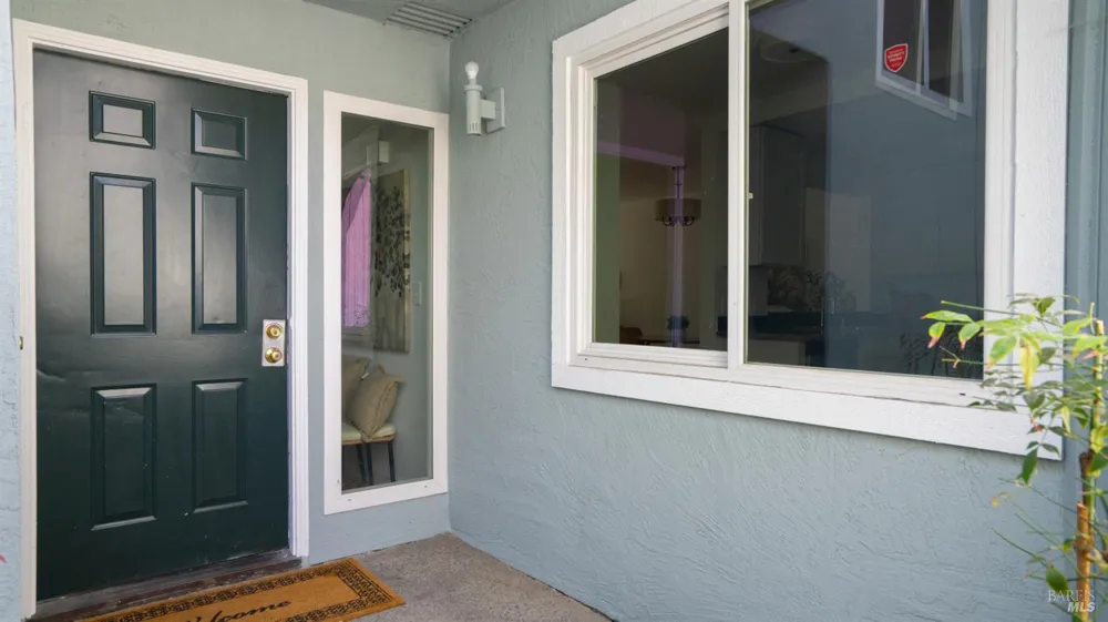 1889 Chantilly Lane Hayward, CA 94541