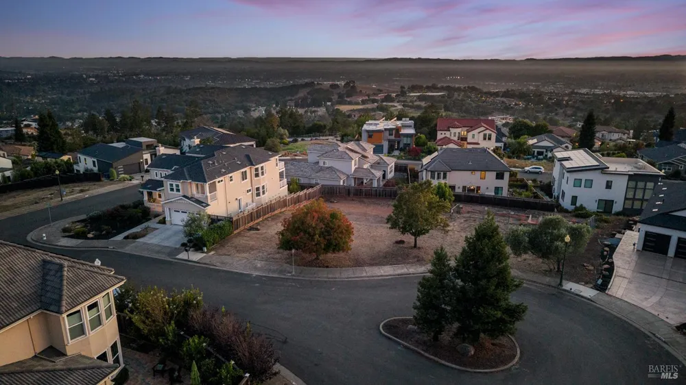 3709 Stanhope Court Santa Rosa, CA 95404