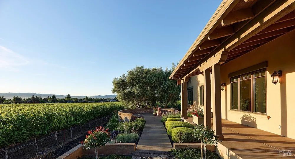 4757 Linda Vista Avenue Napa, CA 94558