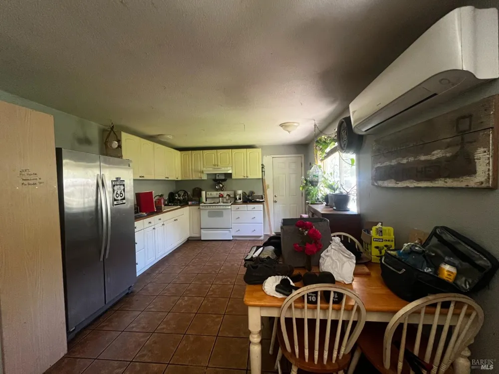1700 Ca-20 Highway Willits, CA 95490