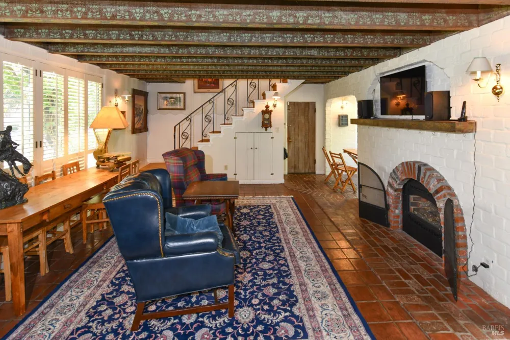 1313 Saint Helena Avenue Santa Rosa, CA 95404