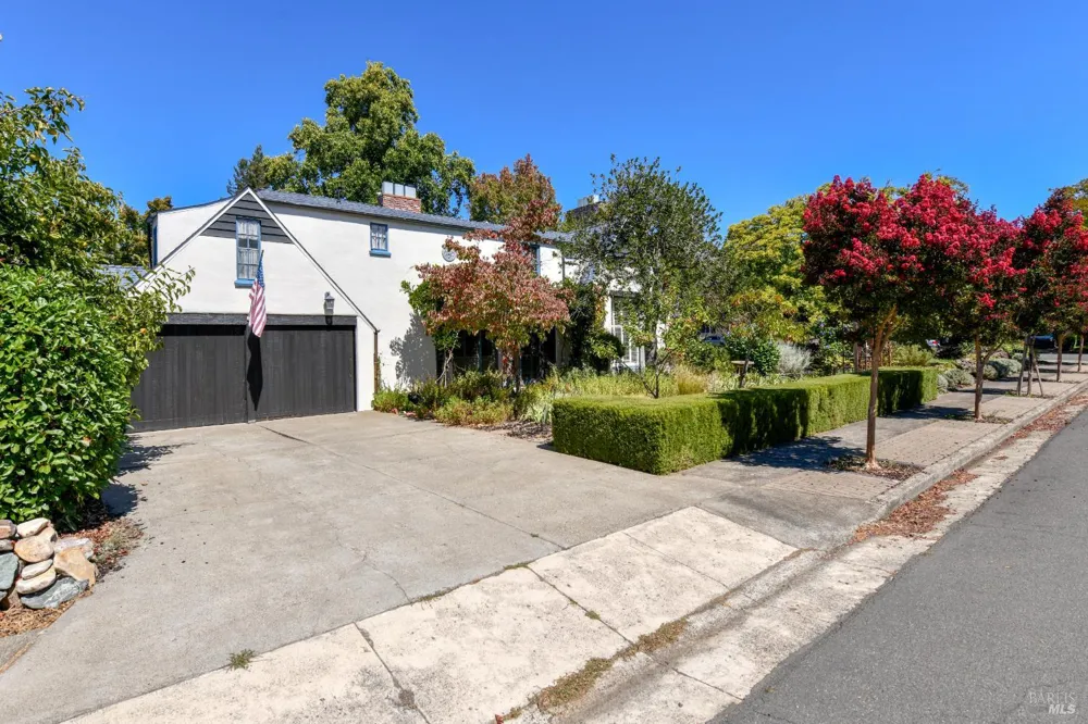 1313 Saint Helena Avenue Santa Rosa, CA 95404