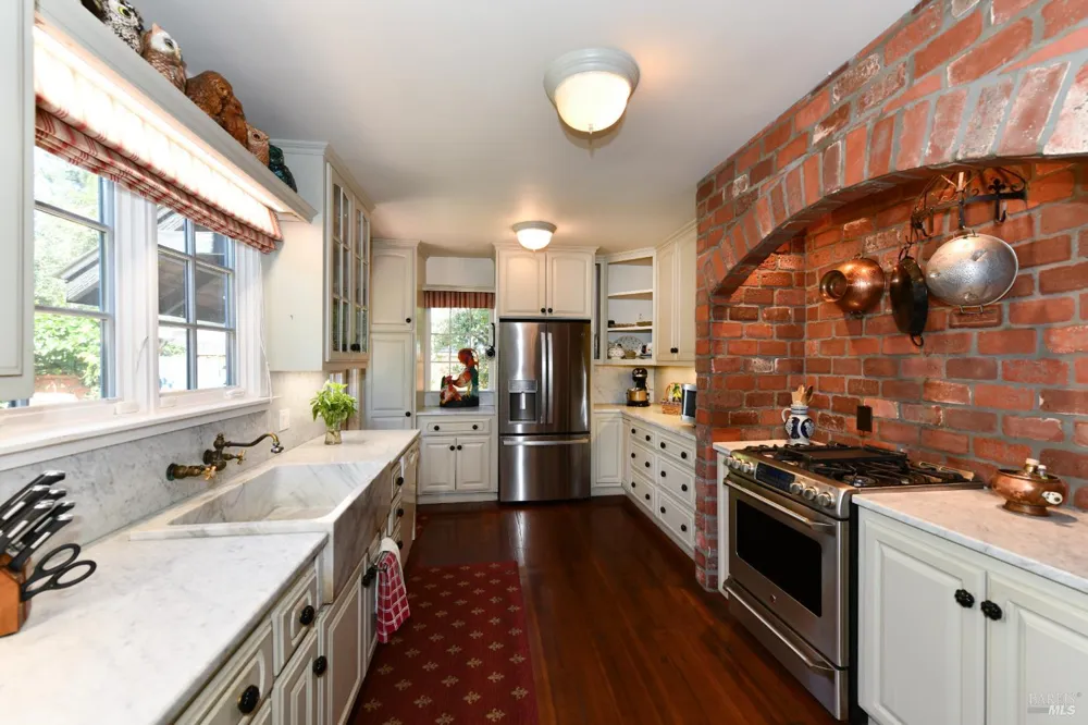 1313 Saint Helena Avenue Santa Rosa, CA 95404