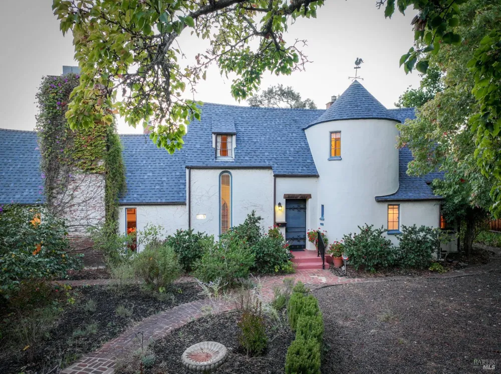 1313 Saint Helena Avenue Santa Rosa, CA 95404