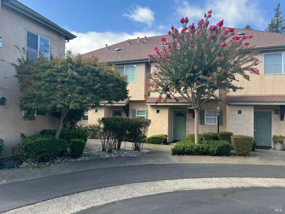 20 Bridgegate Way Napa, CA 94559