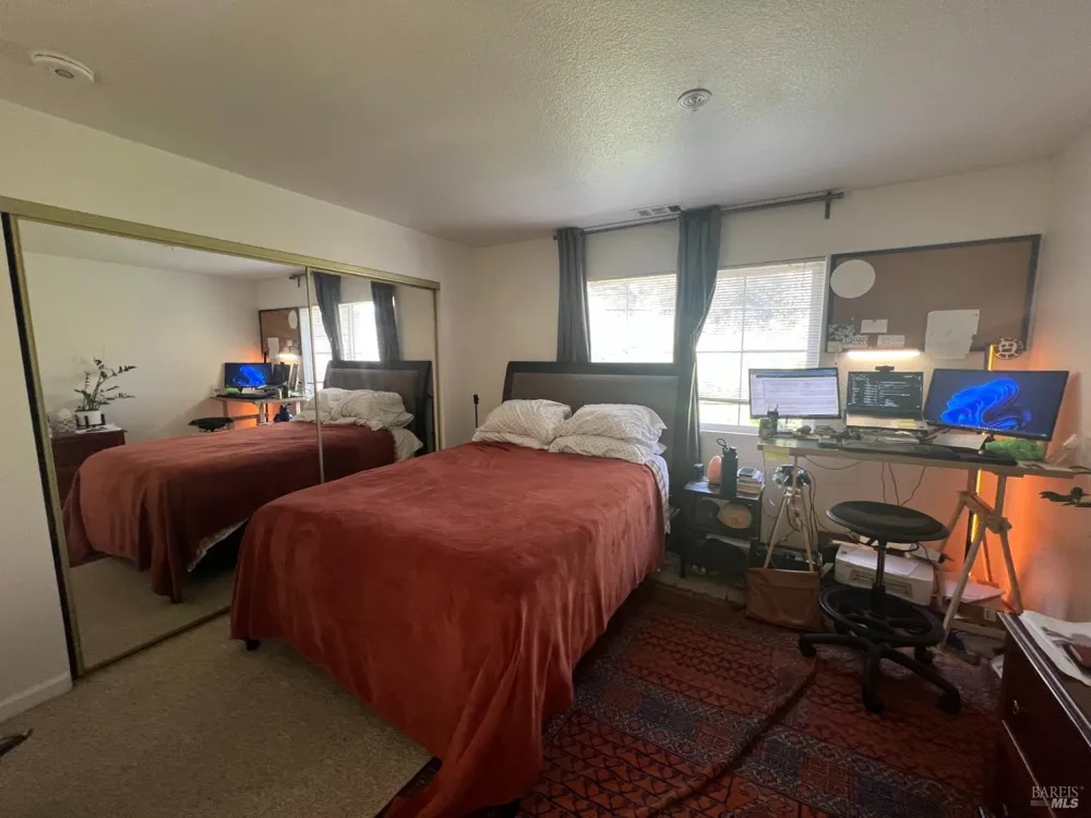 20 Bridgegate Way Napa, CA 94559