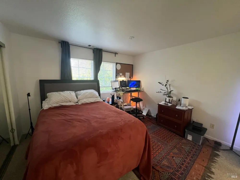 20 Bridgegate Way Napa, CA 94559