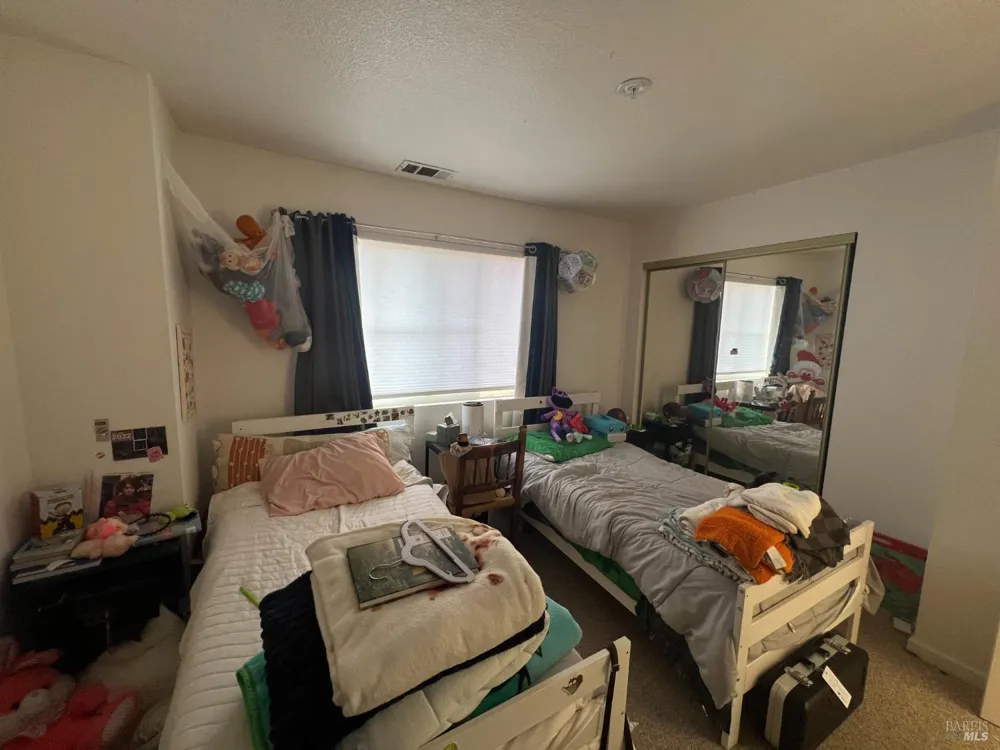 20 Bridgegate Way Napa, CA 94559