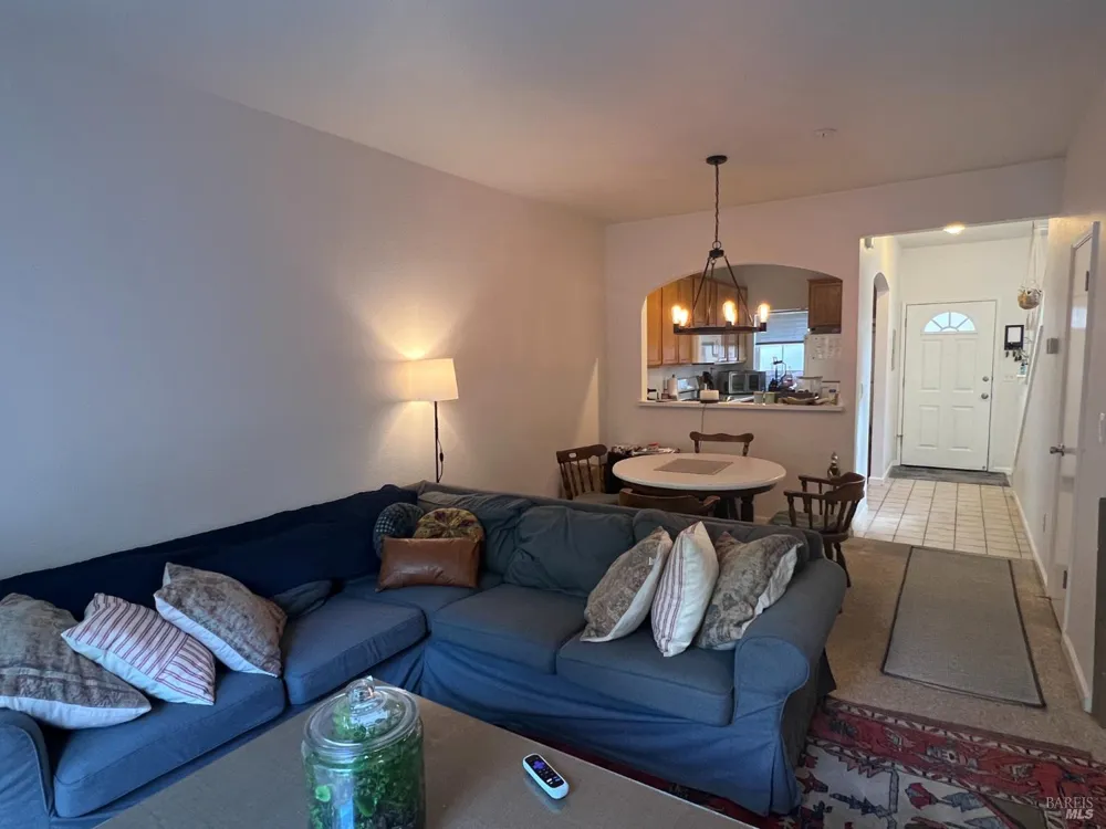 20 Bridgegate Way Napa, CA 94559