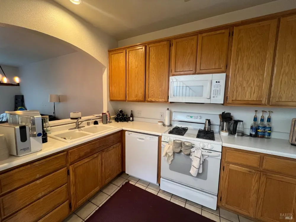 20 Bridgegate Way Napa, CA 94559