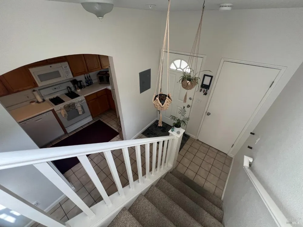20 Bridgegate Way Napa, CA 94559