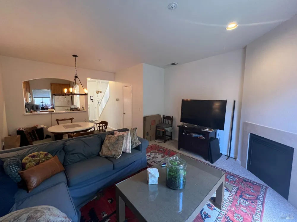20 Bridgegate Way Napa, CA 94559