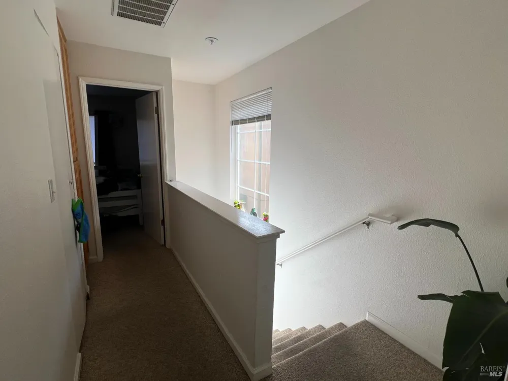20 Bridgegate Way Napa, CA 94559