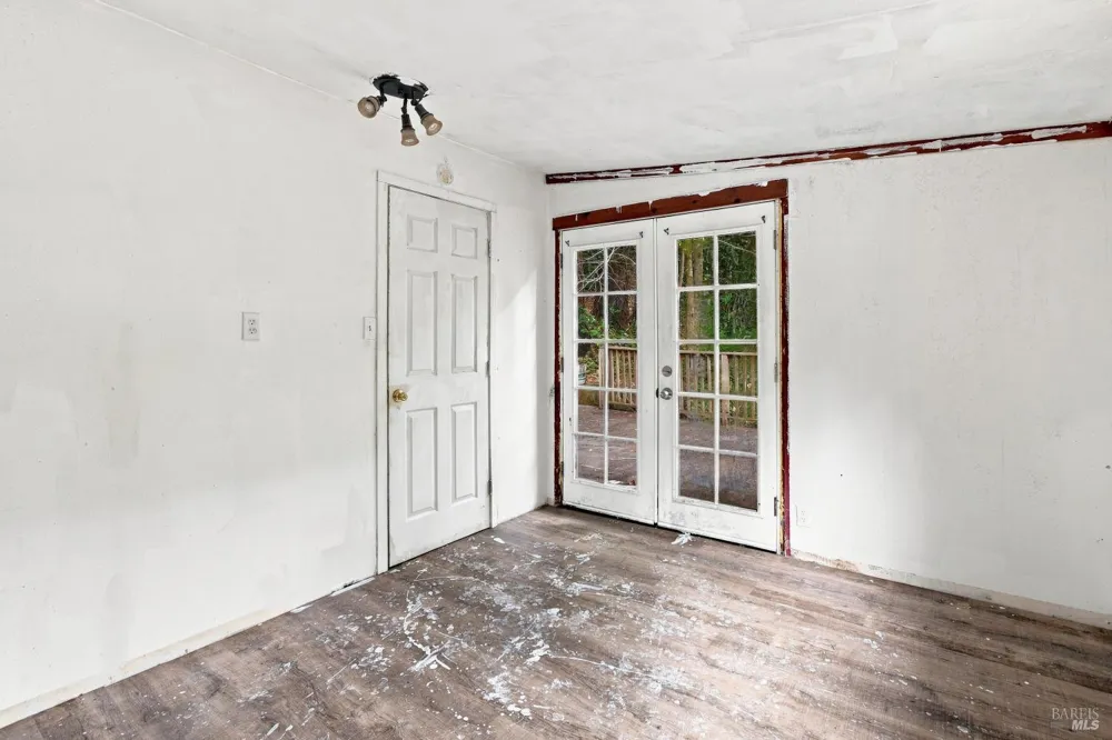 15054 Cherry Street Guerneville, CA 95446