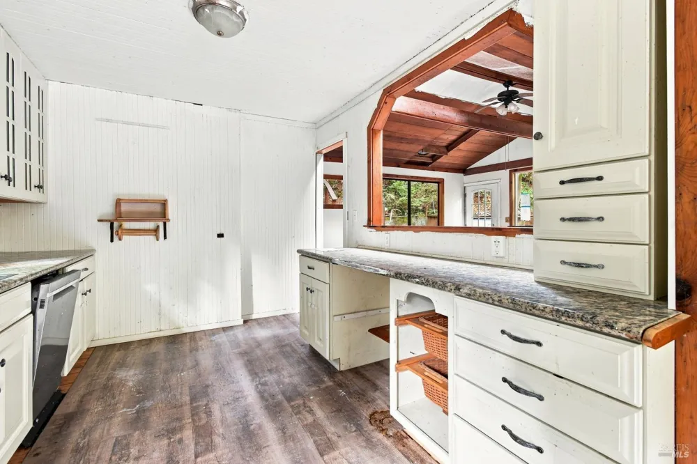 15054 Cherry Street Guerneville, CA 95446