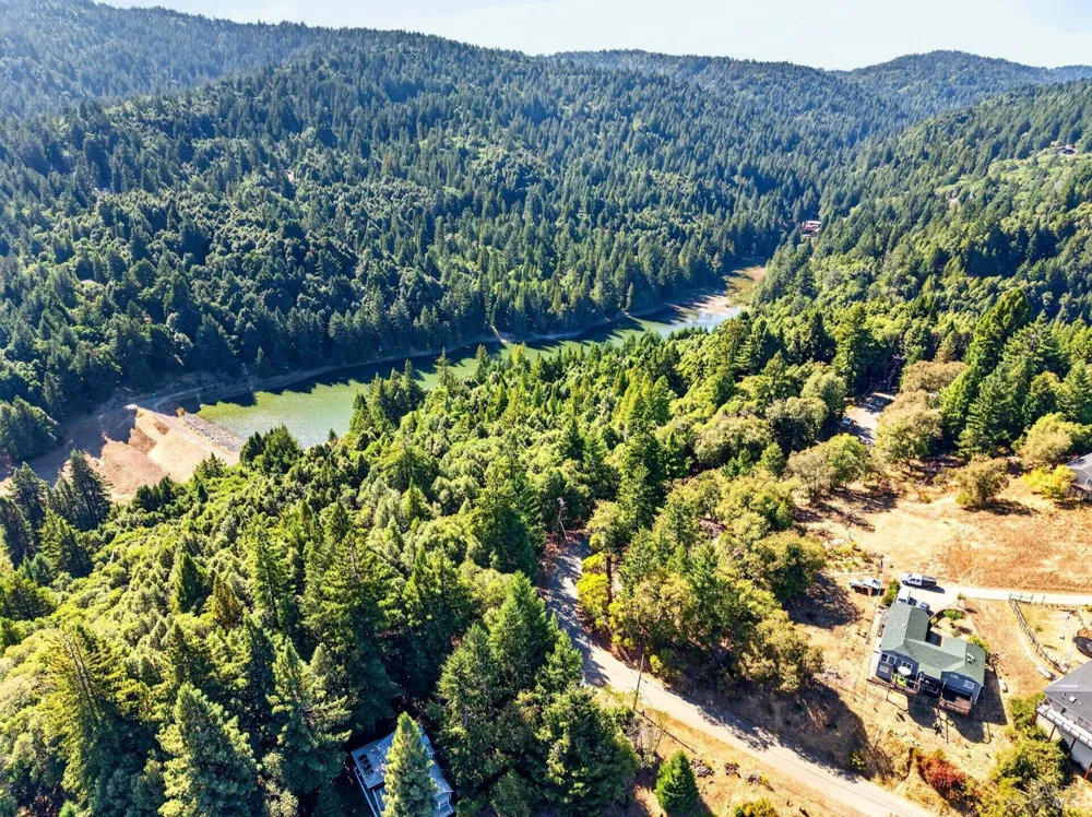 1755 Lupine Drive Willits, CA 95490