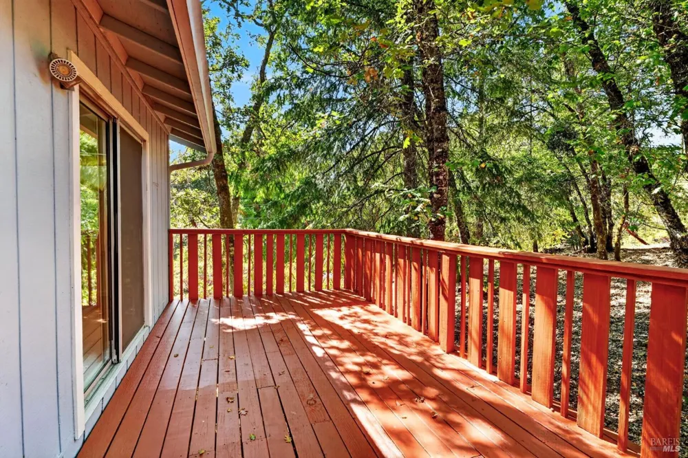 1755 Lupine Drive Willits, CA 95490