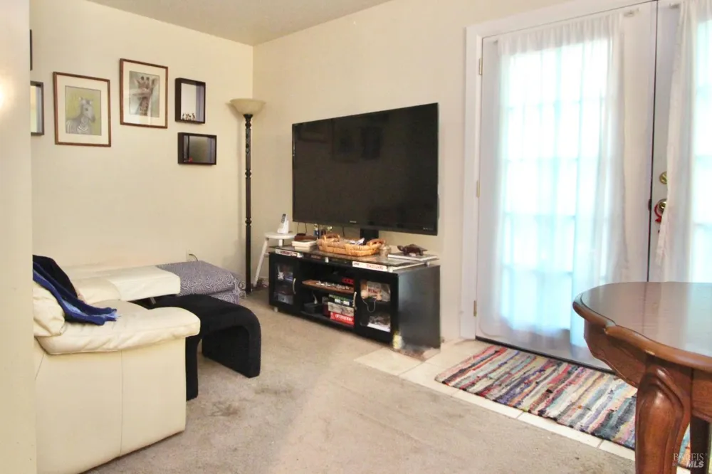 14565 Canyon 1 Road Guerneville, CA 95446