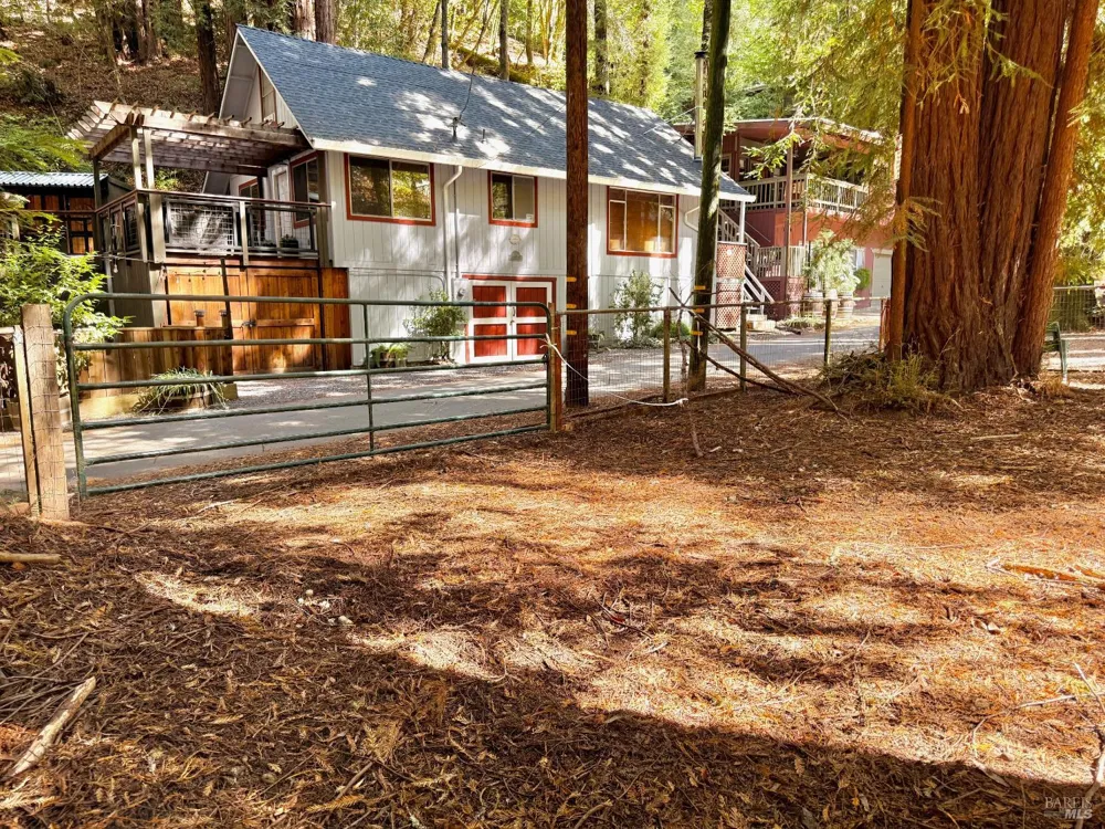 14565 Canyon 1 Road Guerneville, CA 95446