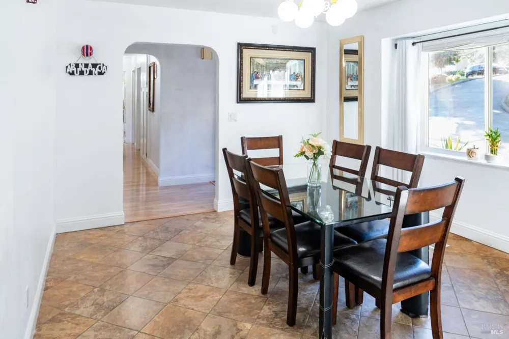 32 Boxelder Court Napa, CA 94558