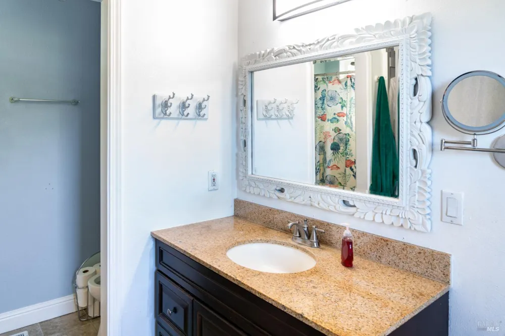 32 Boxelder Court Napa, CA 94558