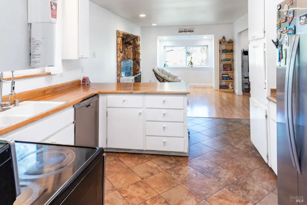 32 Boxelder Court Napa, CA 94558
