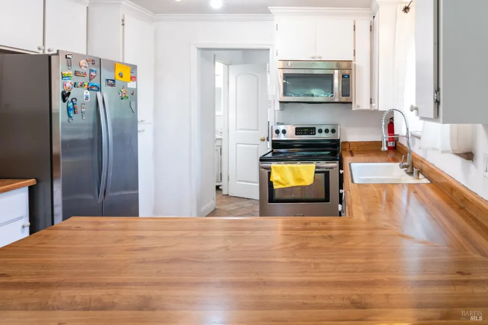32 Boxelder Court Napa, CA 94558