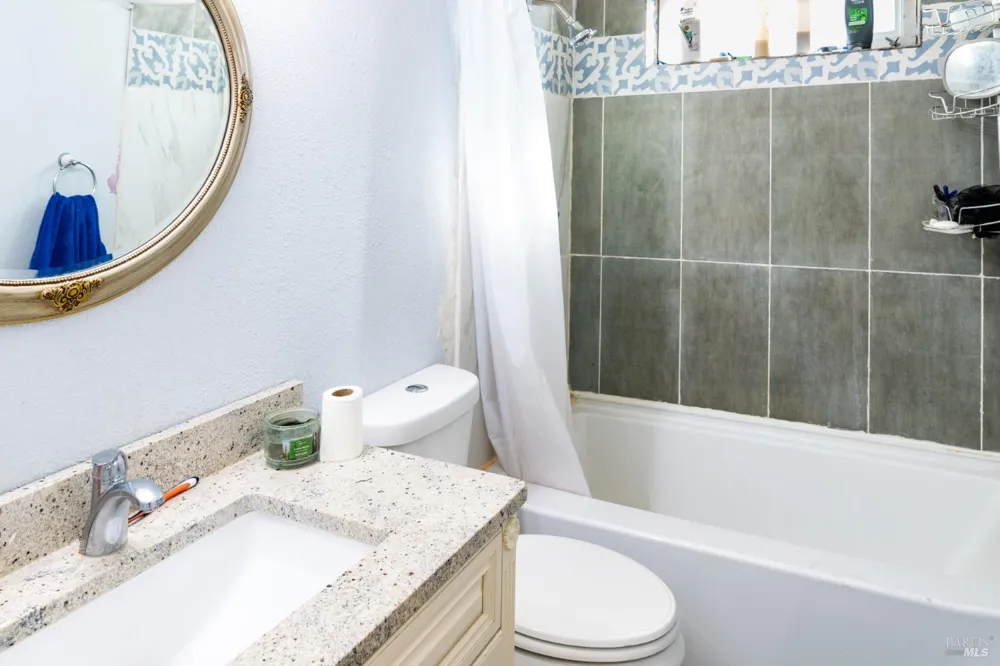 32 Boxelder Court Napa, CA 94558