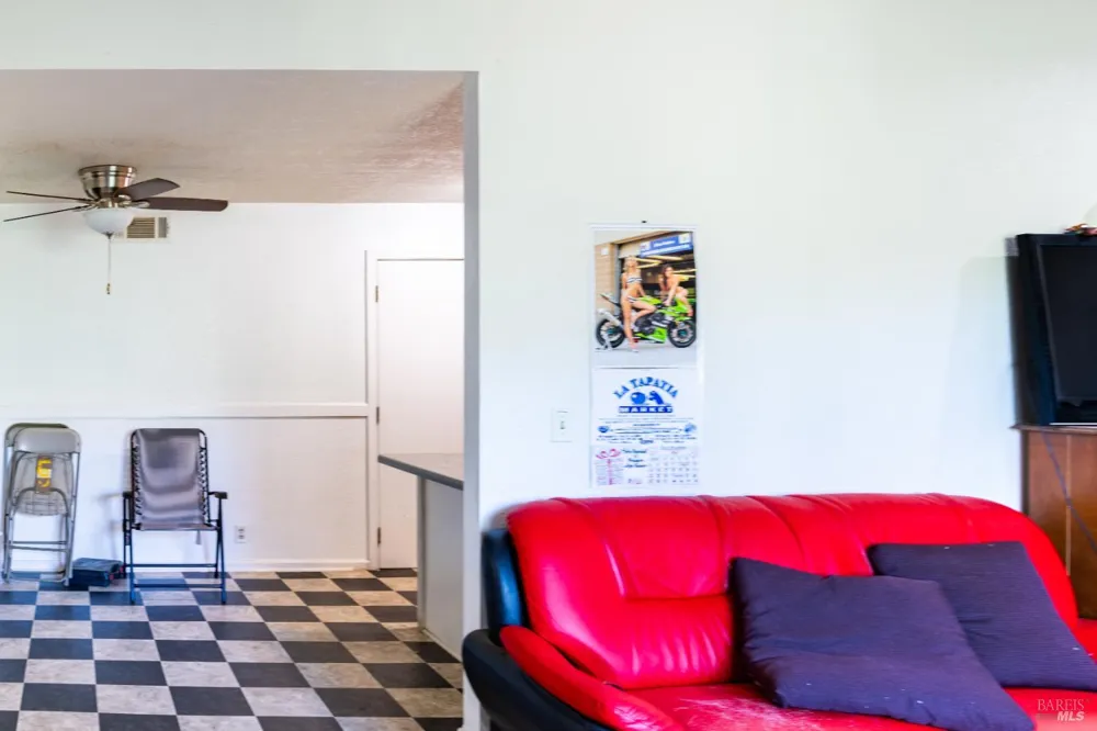 32 Boxelder Court Napa, CA 94558