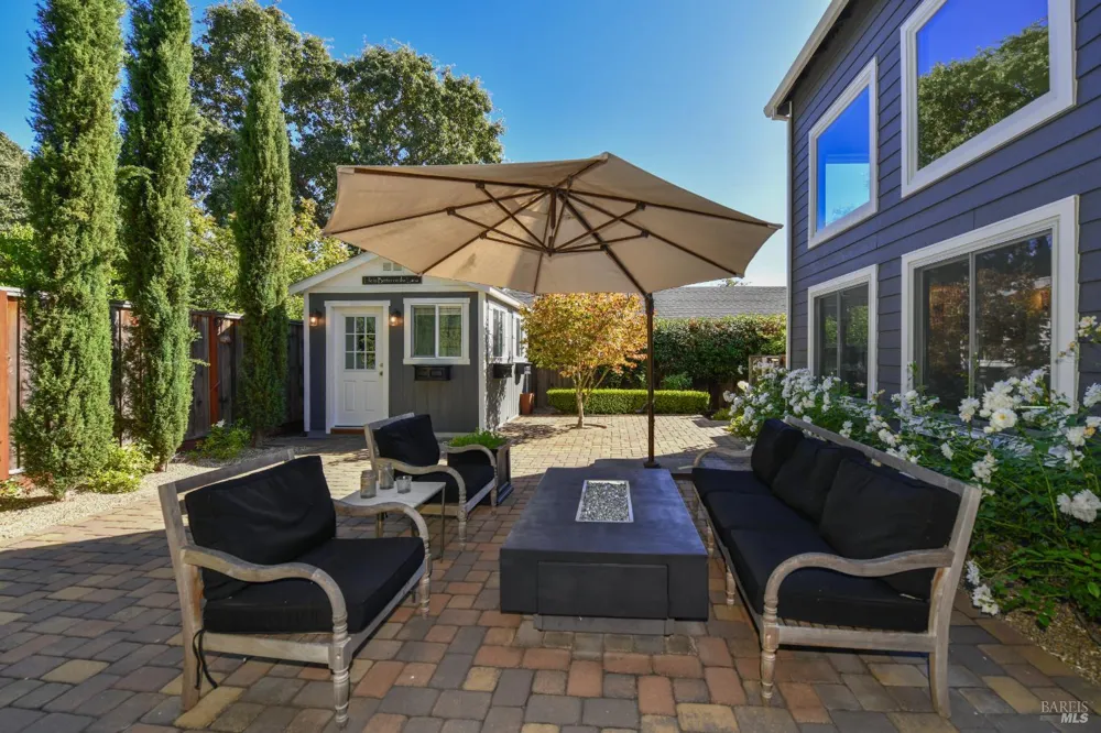 860 Knight Street Sonoma, CA 95476
