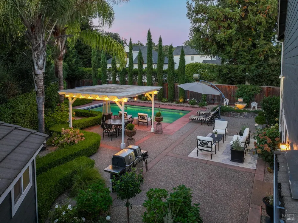 860 Knight Street Sonoma, CA 95476