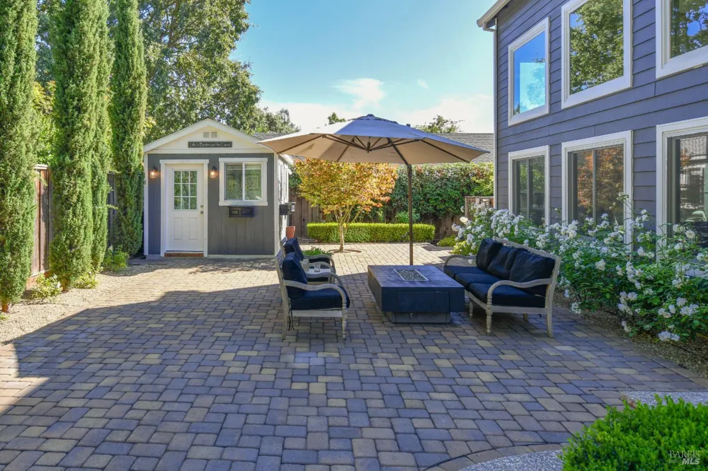 860 Knight Street Sonoma, CA 95476