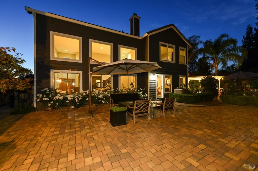 860 Knight Street Sonoma, CA 95476