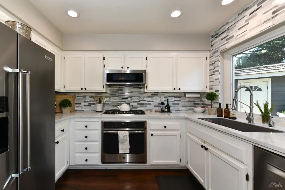 860 Knight Street Sonoma, CA 95476