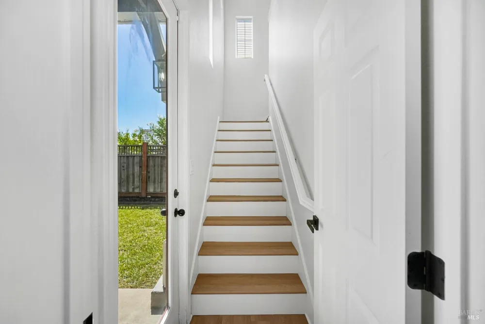4244 Rose Arbor Way Vallejo, CA 94591