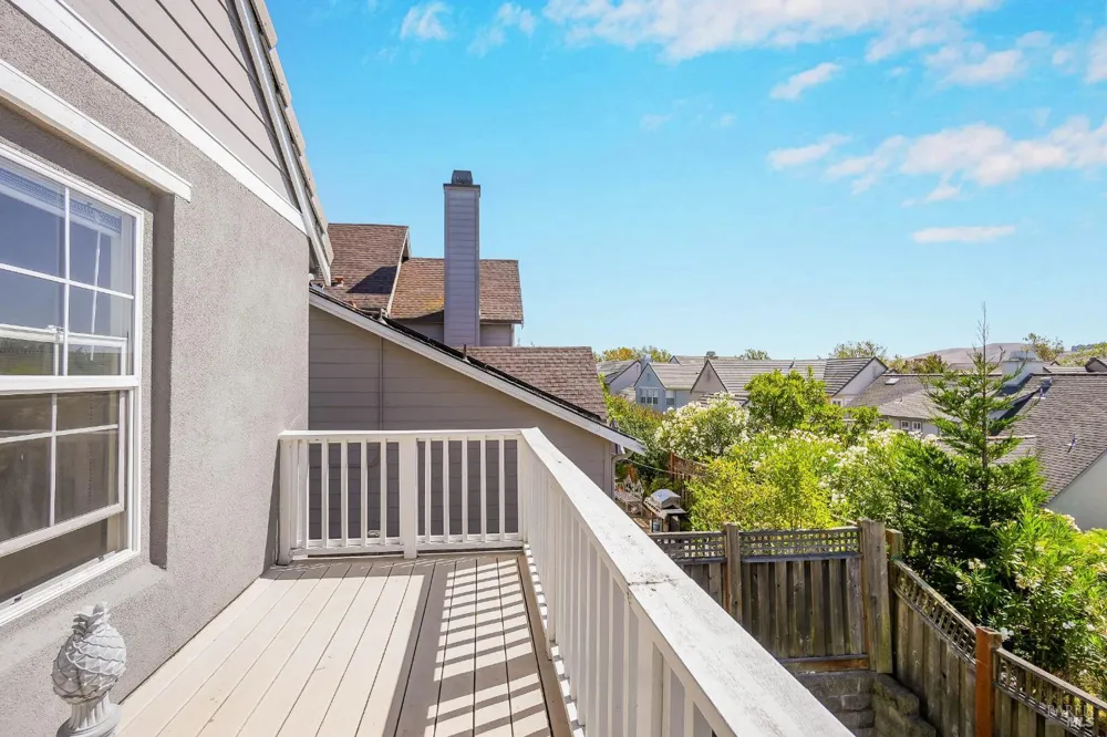 4244 Rose Arbor Way Vallejo, CA 94591